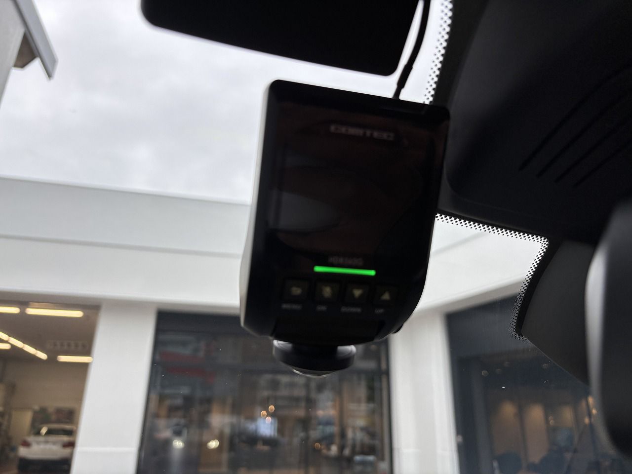 X3 20D