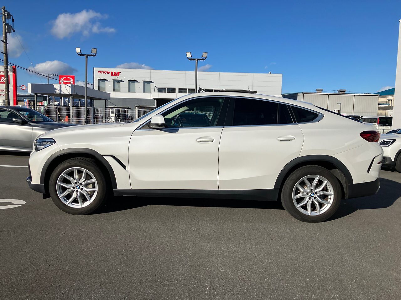 X* xDrive30d RHD