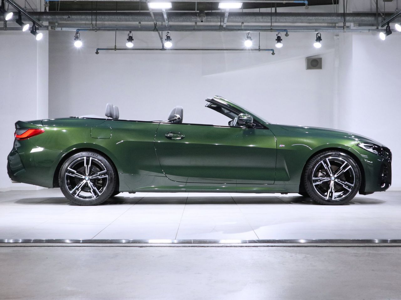 G23 420i Convertible RHD