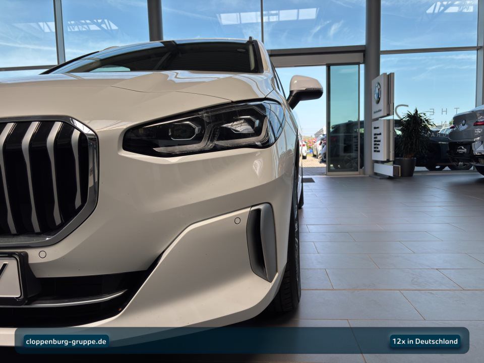 BMW 218