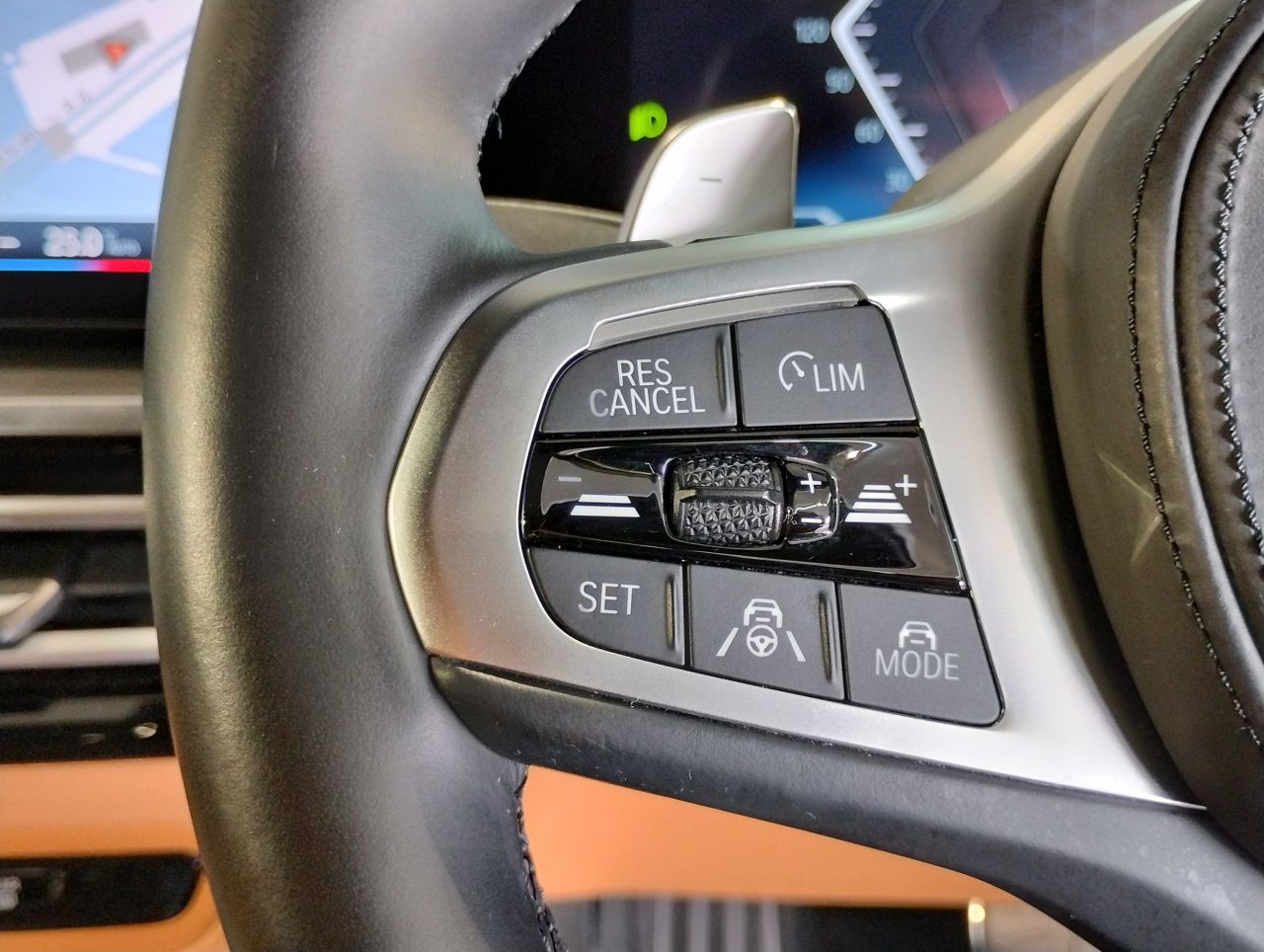 320d xDrive Berline RHD