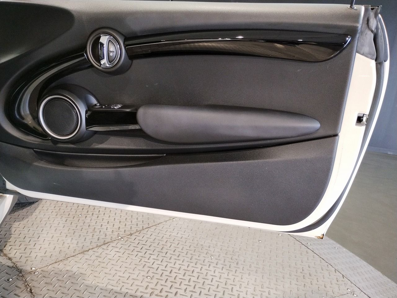F56 MINI COOPER S