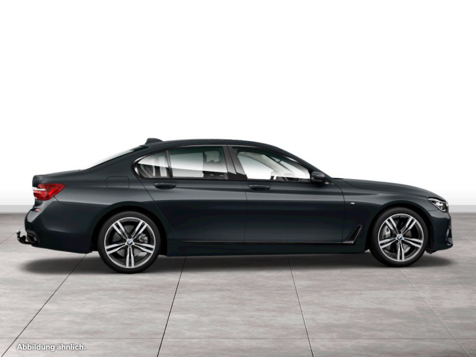 BMW 740