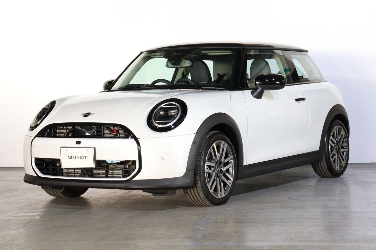 THE NEW MINI COOPER (3 DOOR) S