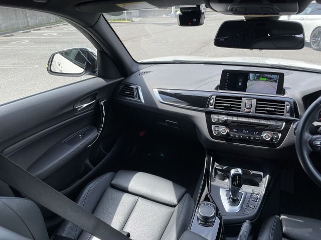118D 5DOOR RHD