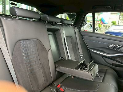 318i Touring RHD