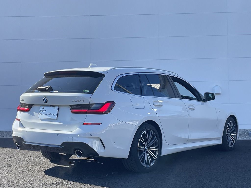 G21 320d xDrive Touring RHD