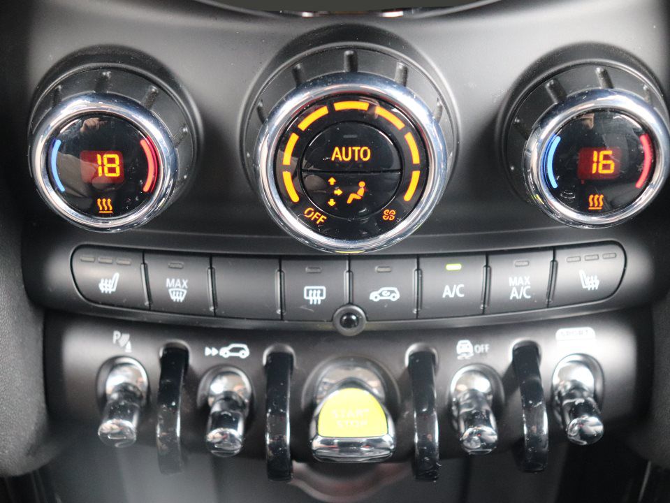 MINI Cooper SE