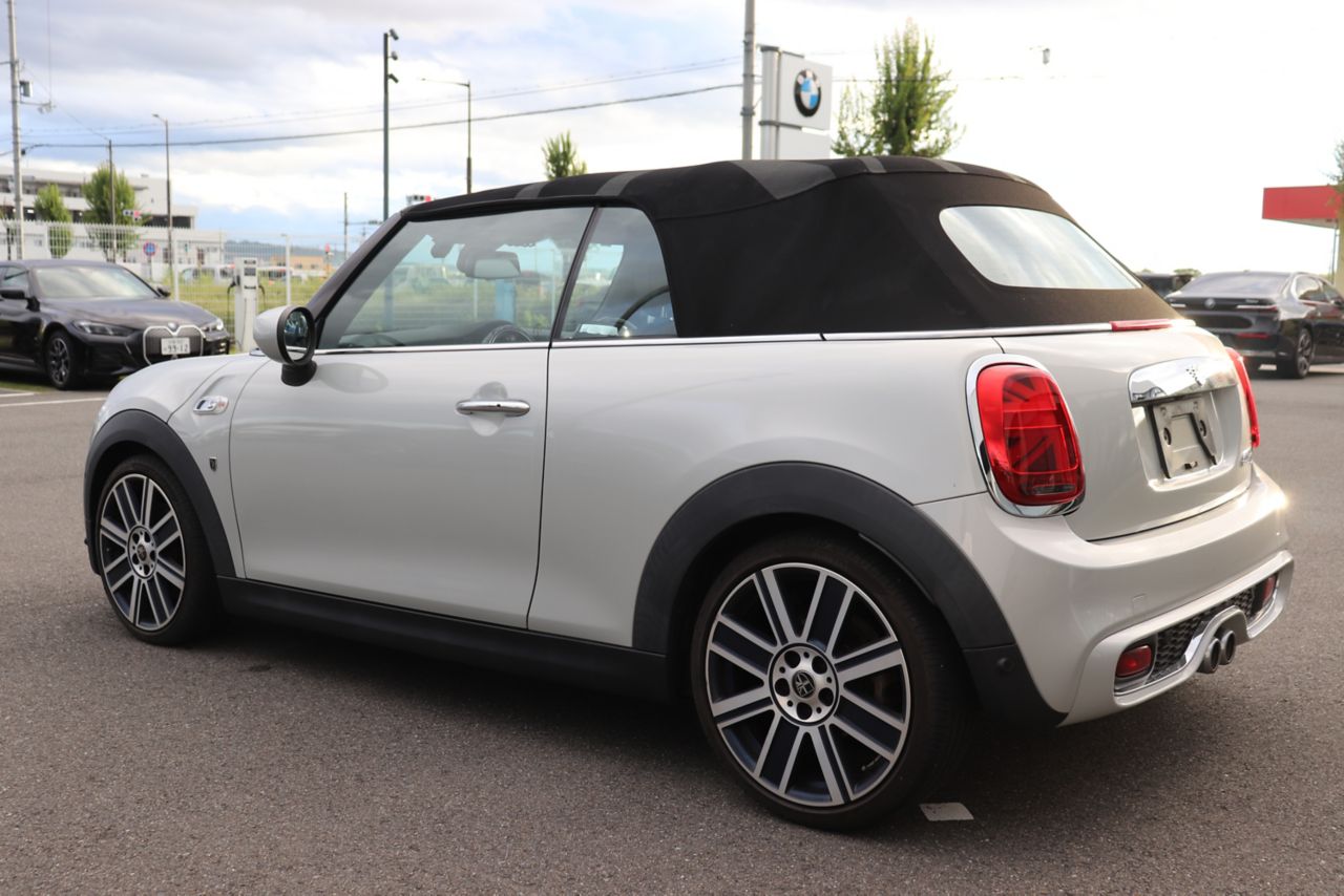 F57 MINI Cooper S Convertible LCI