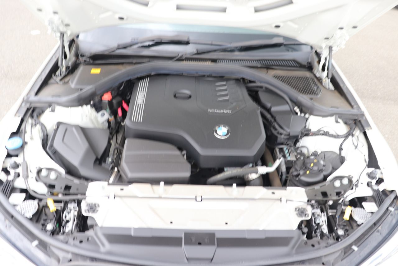318i Berline RHD