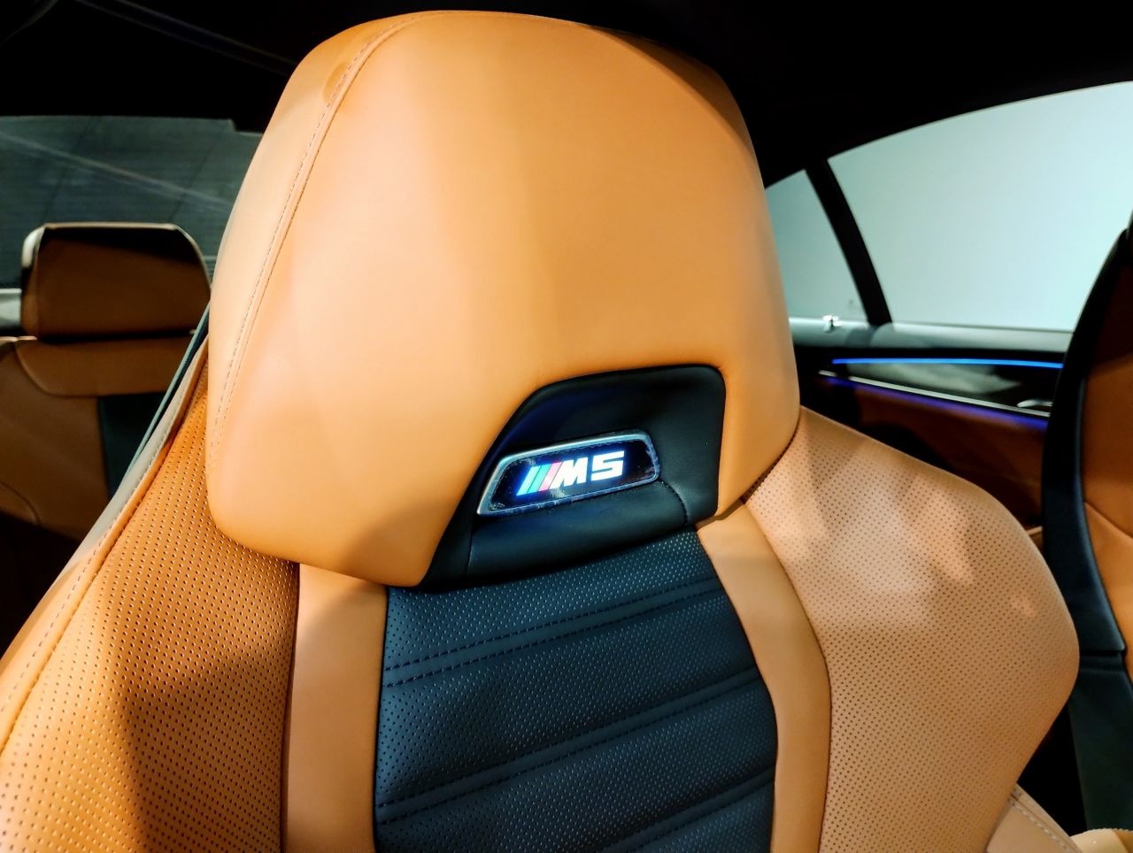 M5 Sedan RHD