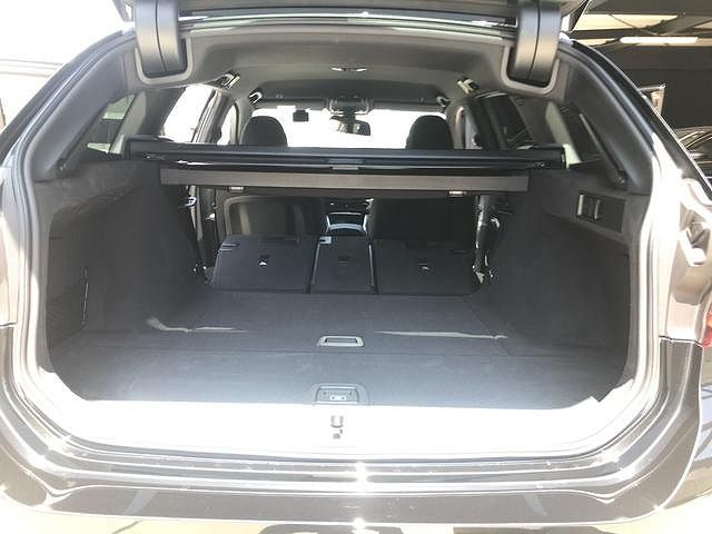 318i Touring RHD