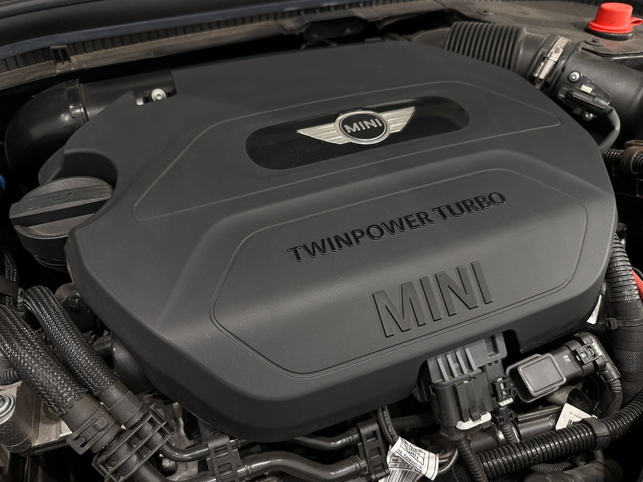 F56 COOPER D (AT)