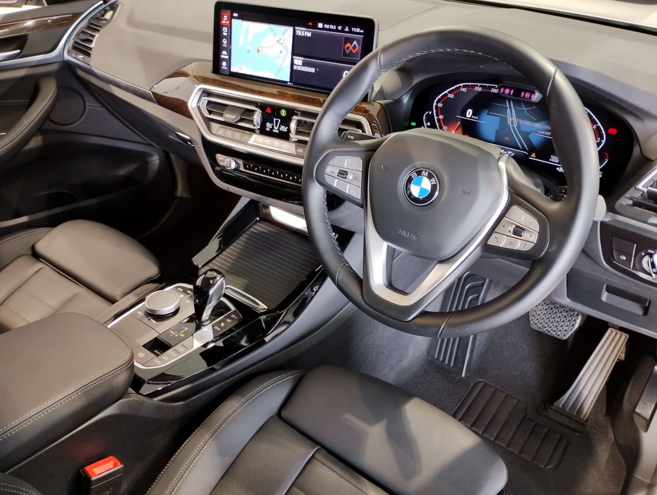 G01 X3 xDrive20i RHD ZA LCI