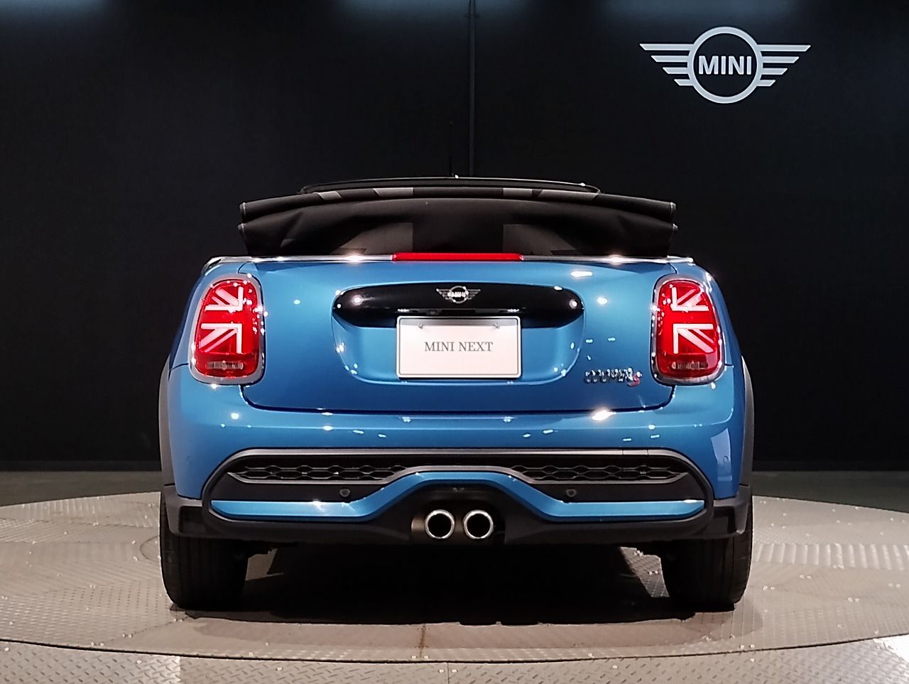 MINI Cooper S Convertible RHD