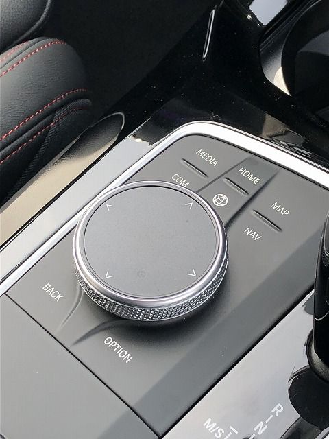 G01 X3 M40d RHD LCI