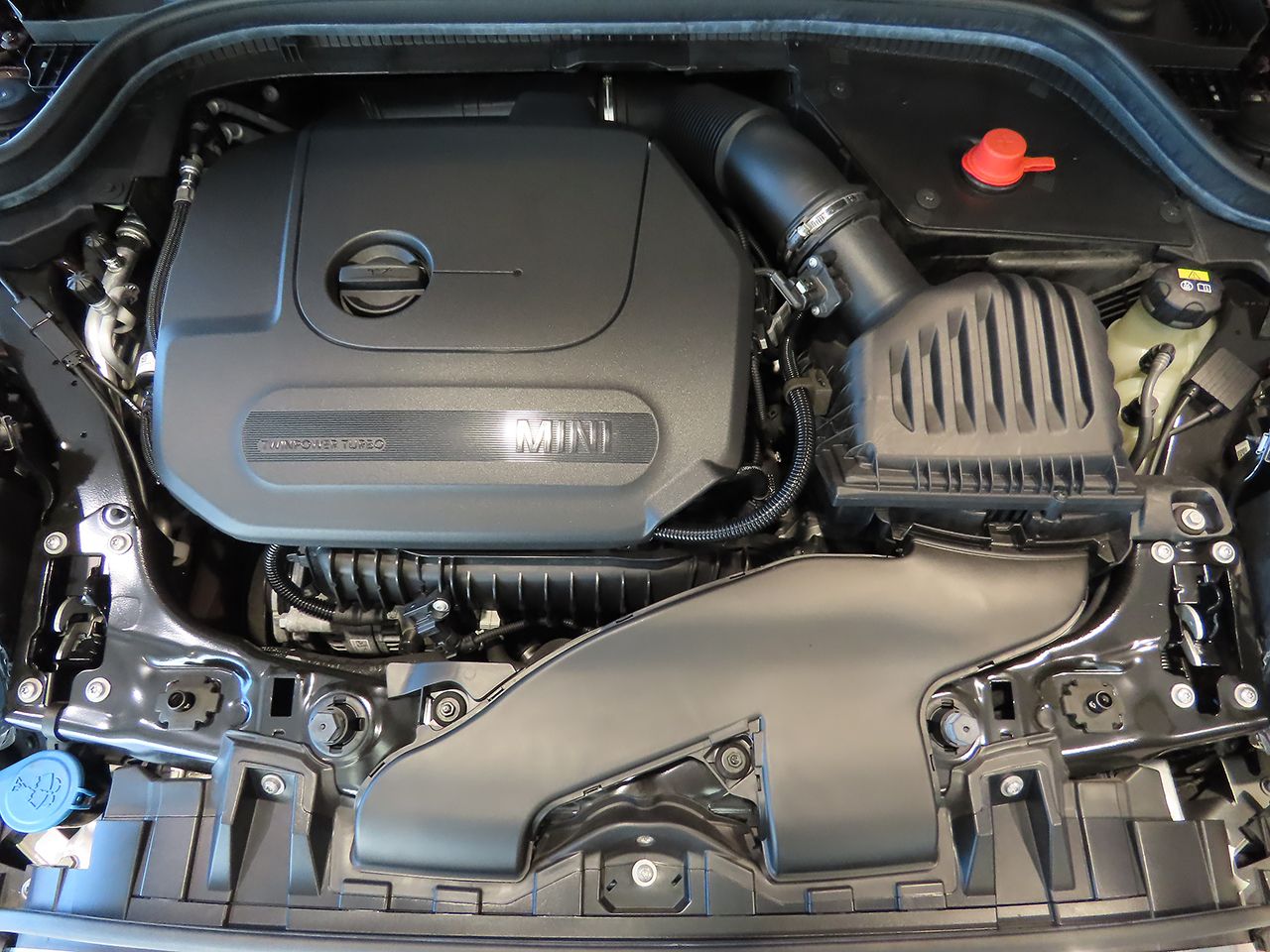 F56 MINI Cooper 3-Door Hatch LCI
