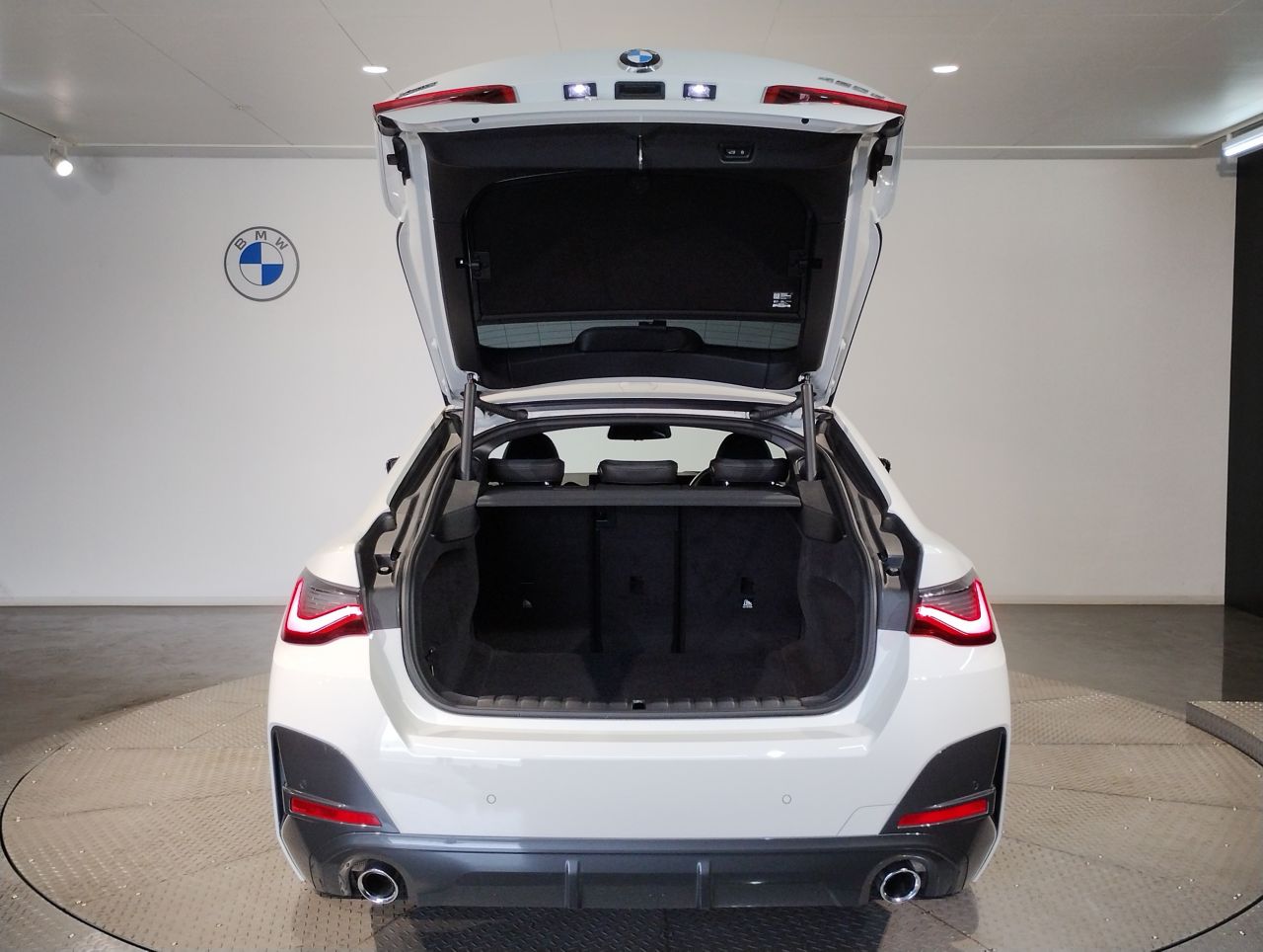 G26 420d xDrive Gran Coupe RHD