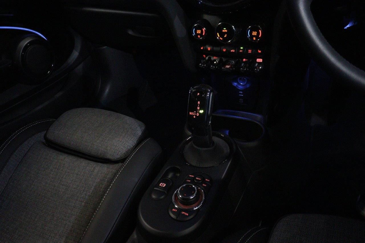 Cooper S 3 doors RHD