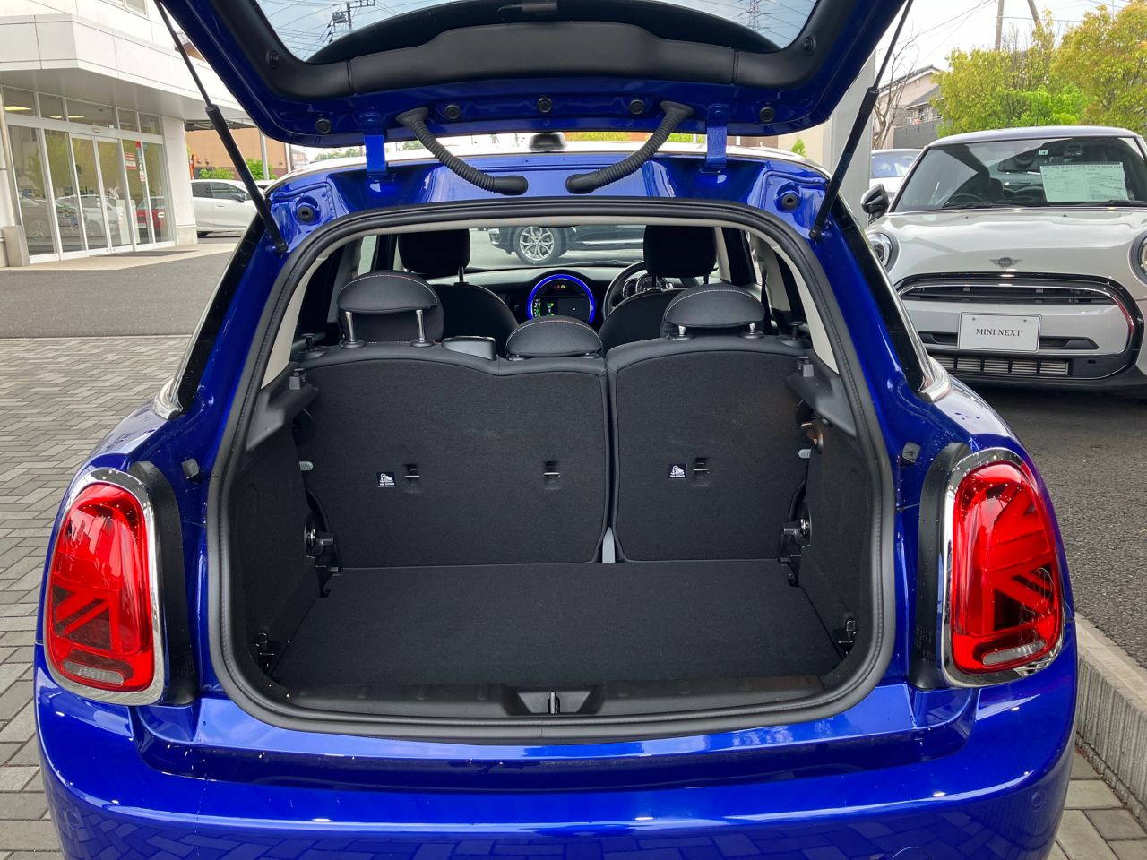 F55 MINI Cooper 5-Door Hatch LCI
