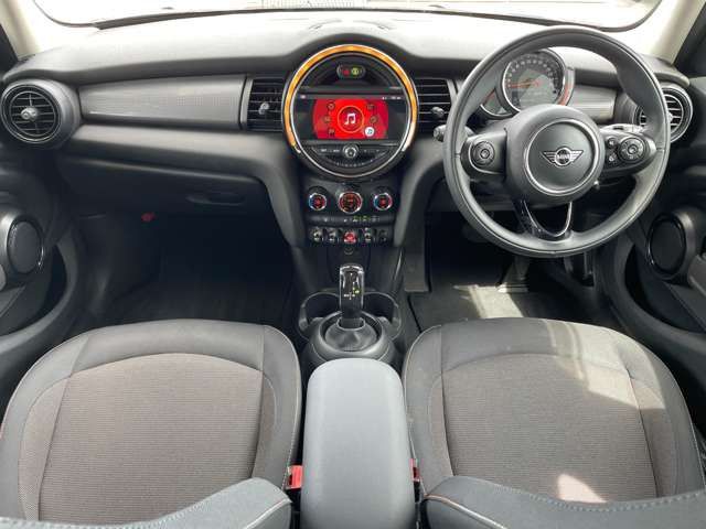 F55 MINI Cooper 5-Door Hatch LCI