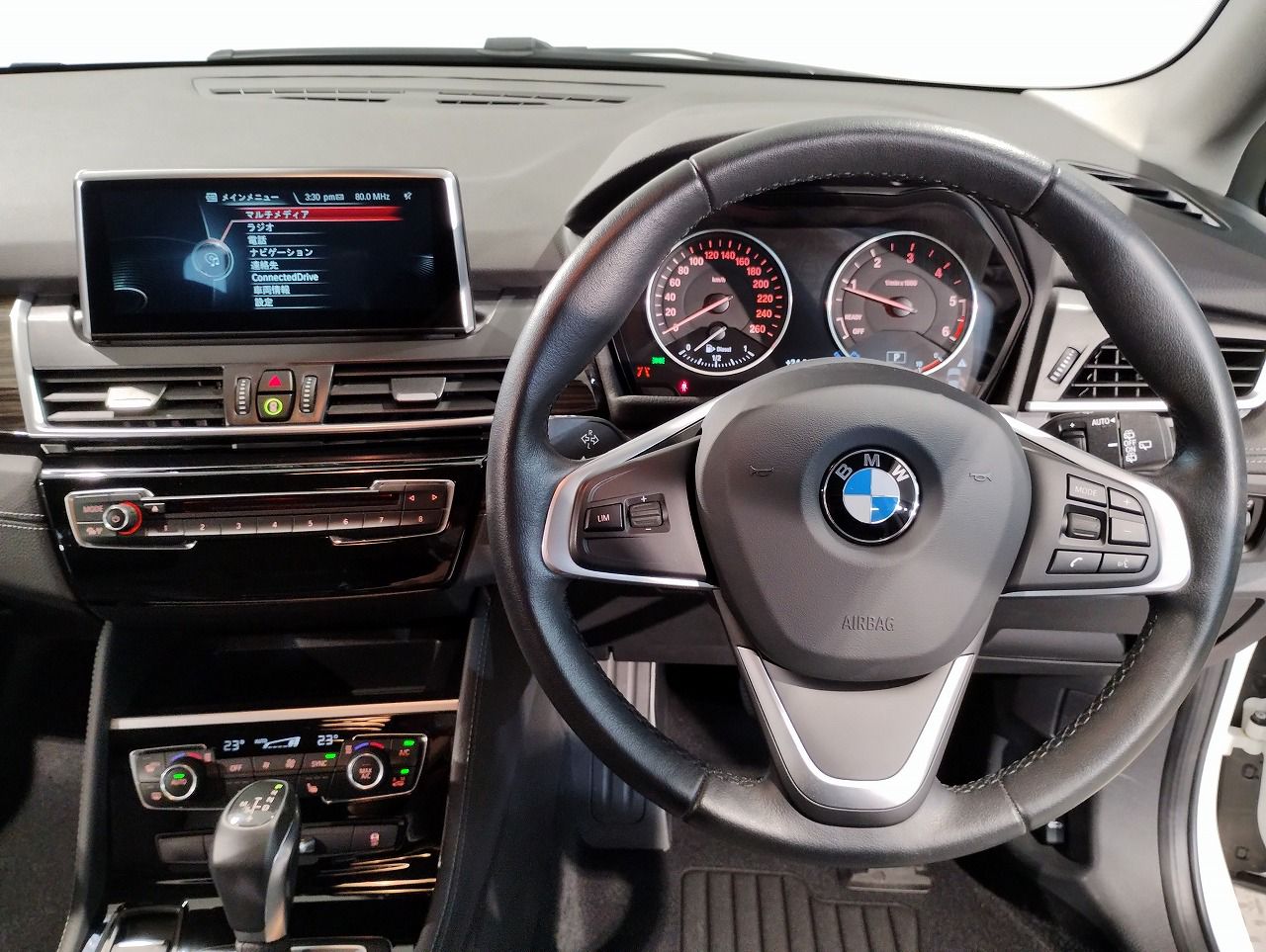 218D ACTIVE TOURER RHD