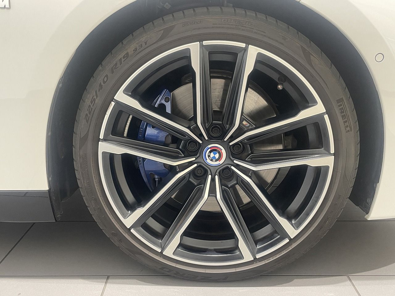 G42 220i Coupe
