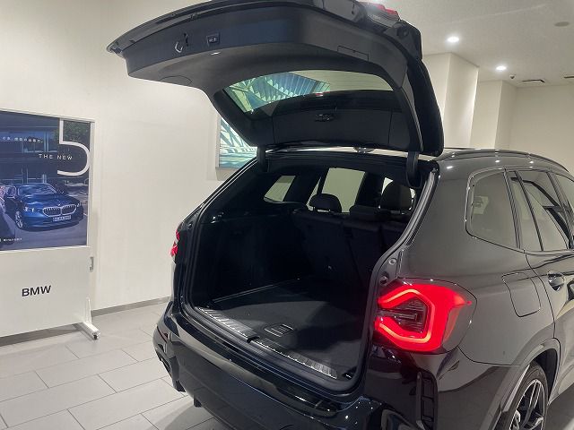 G01 X3 M40d RHD LCI