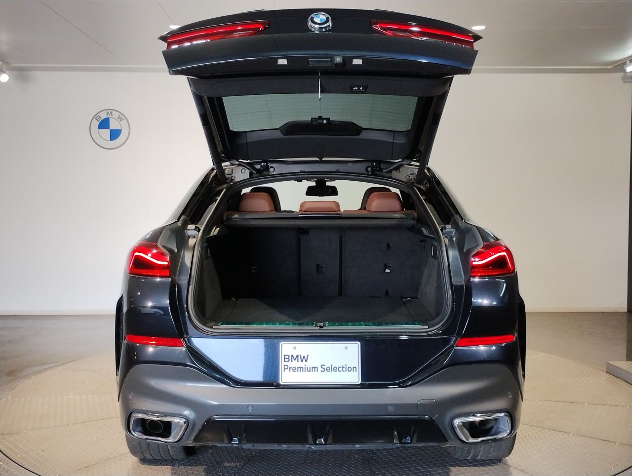 X* xDrive30d RHD