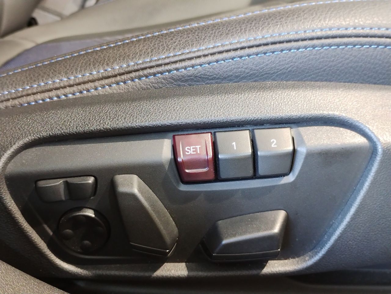 F4* **35i xDrive **** ***** B48 2.0i