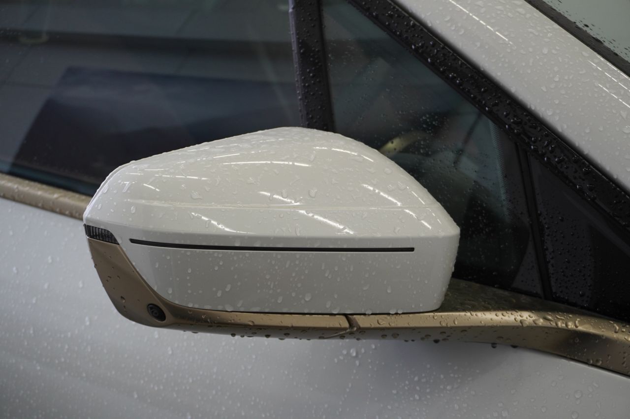 i20 iX xDrive40