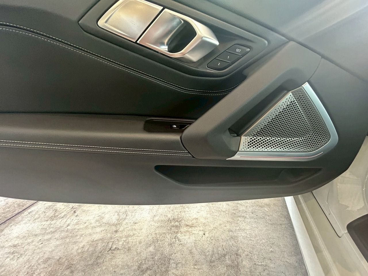 G29 Z4 M40i RHD