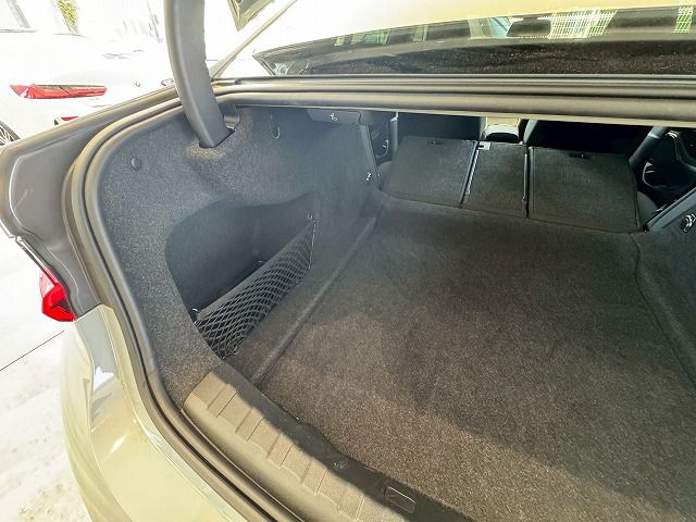 320d xDrive Berline RHD