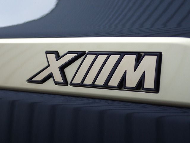 XM RHD