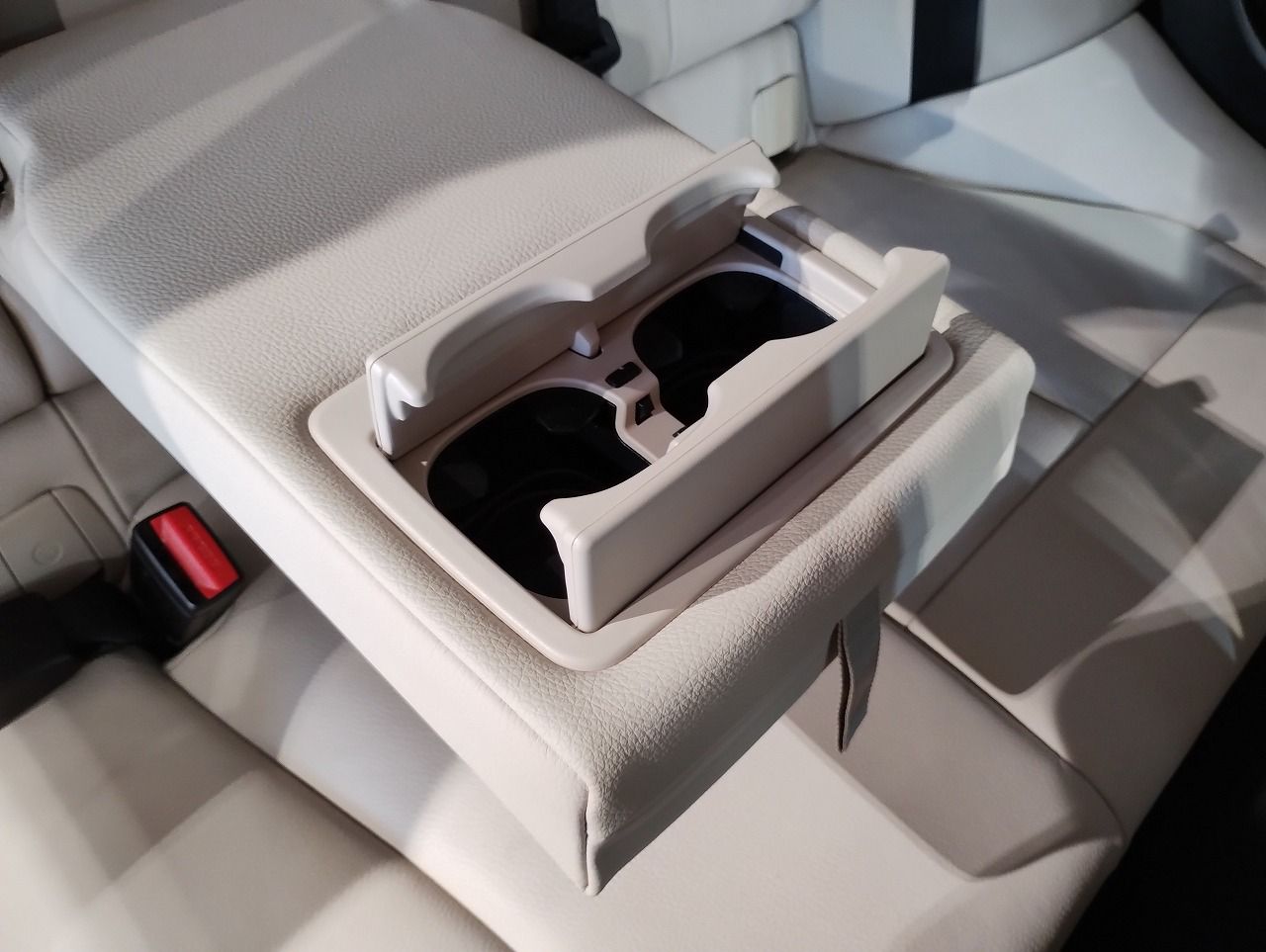 118 5DOOR RHD