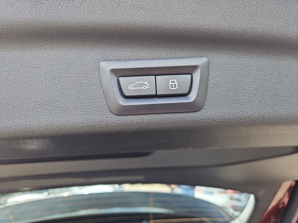 BMW 216