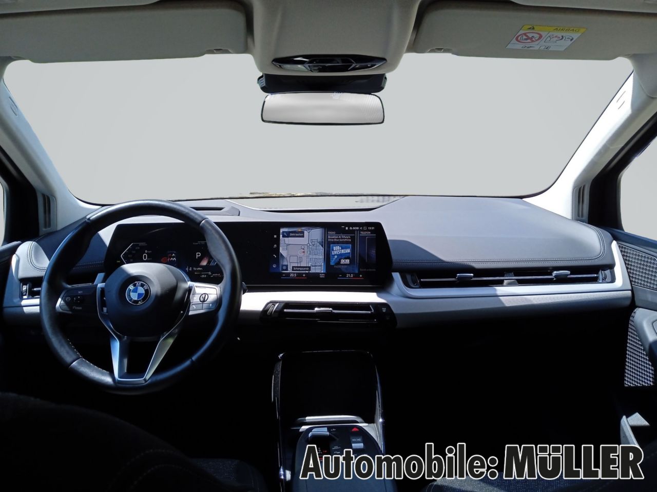 BMW 218