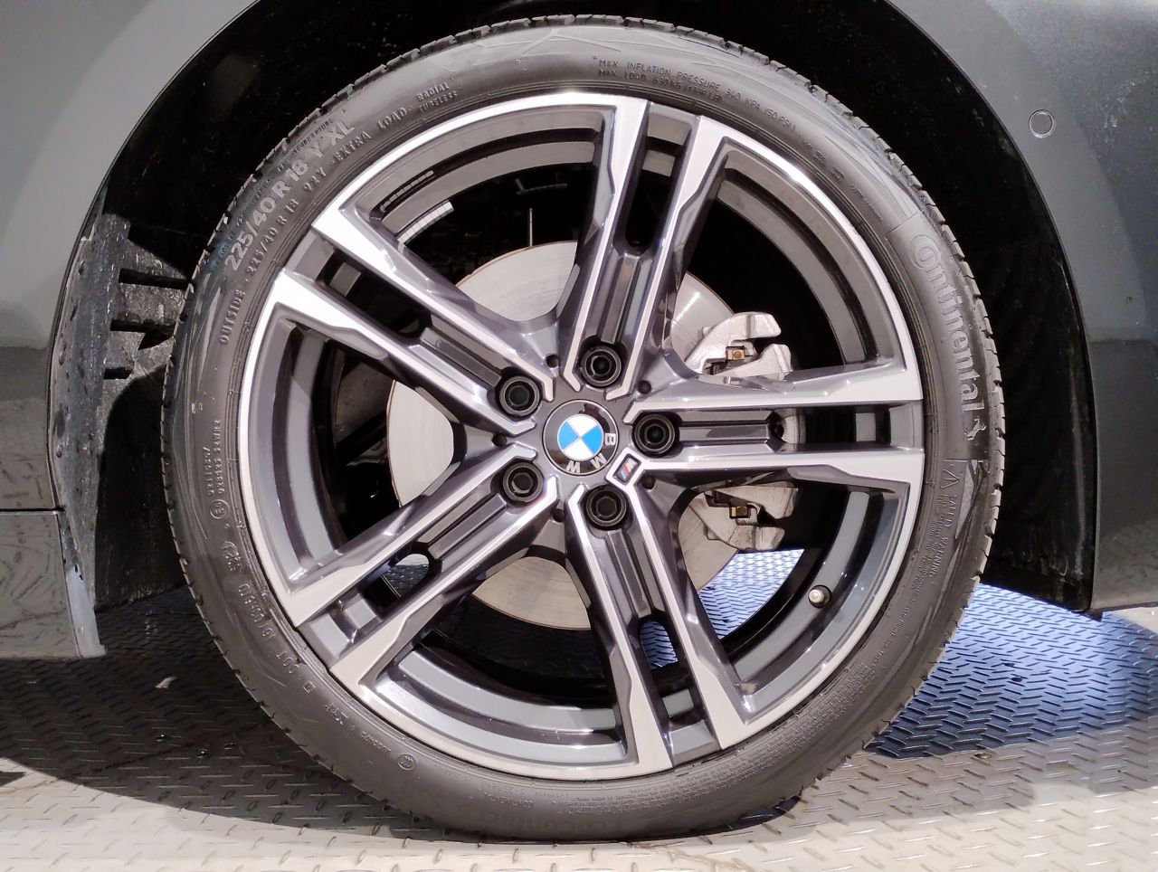 F40 118d Sports Hatch 5-door B47 2.0d
