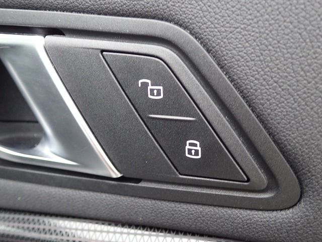 F40 118d Sports Hatch 5-door B47 2.0d