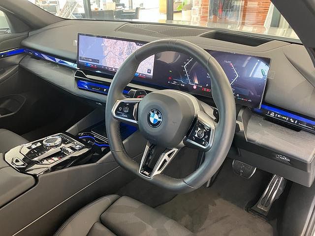 520i Sedan RHD