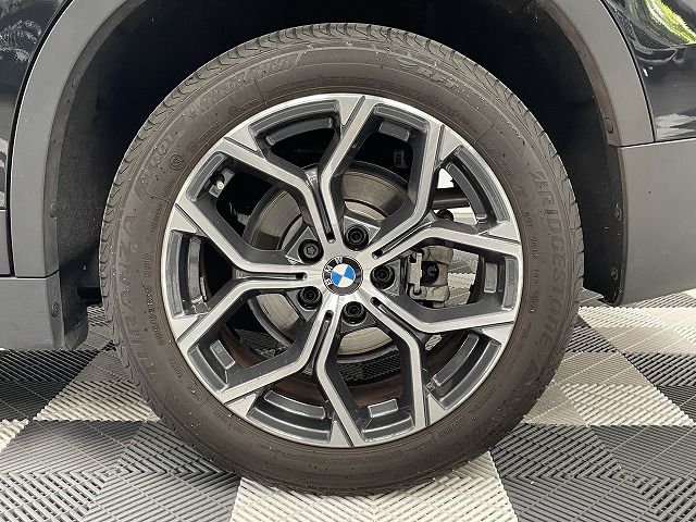 X1 sDrive18i RHD
