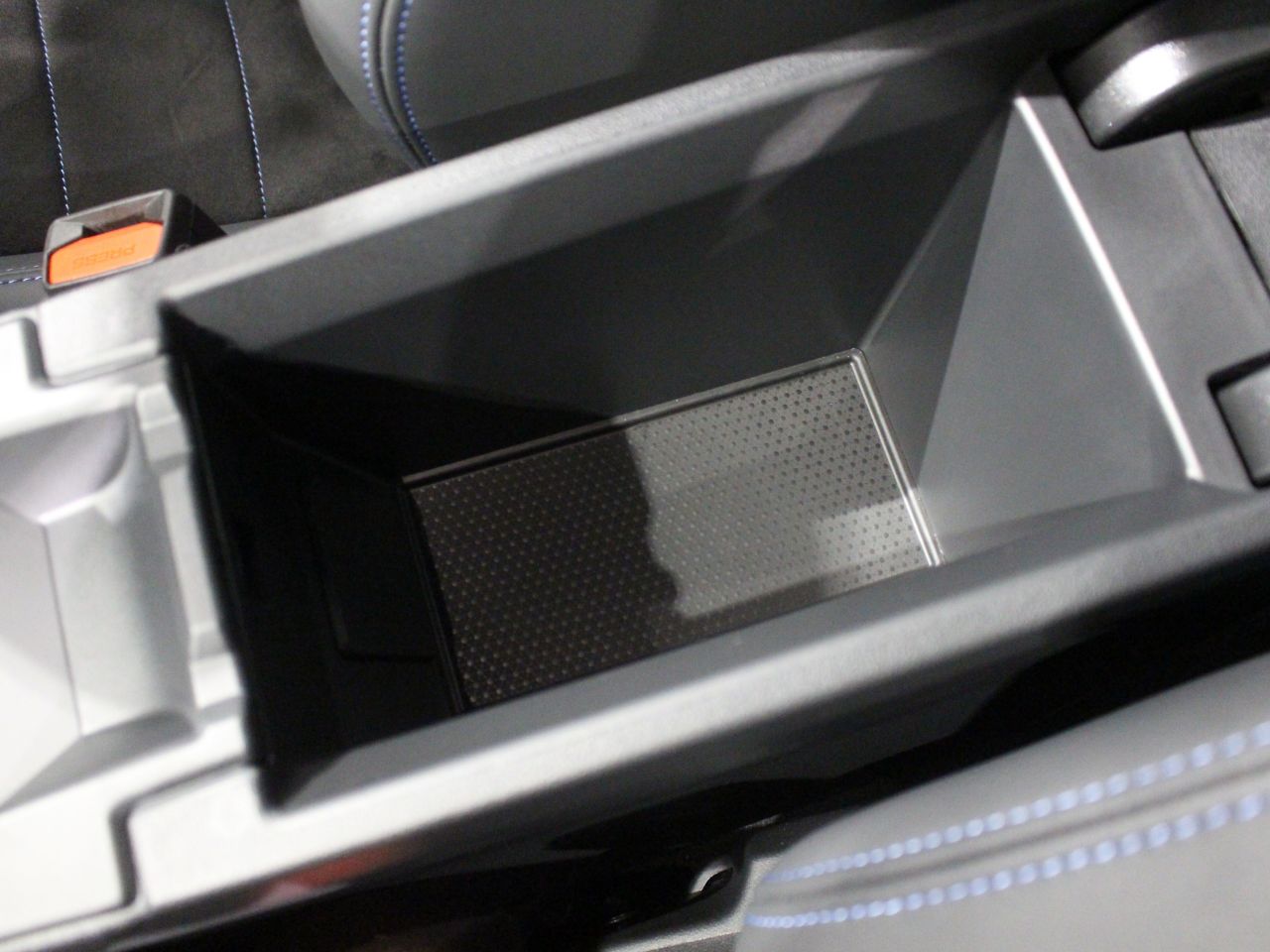 M135 xDrive Sports Hatch