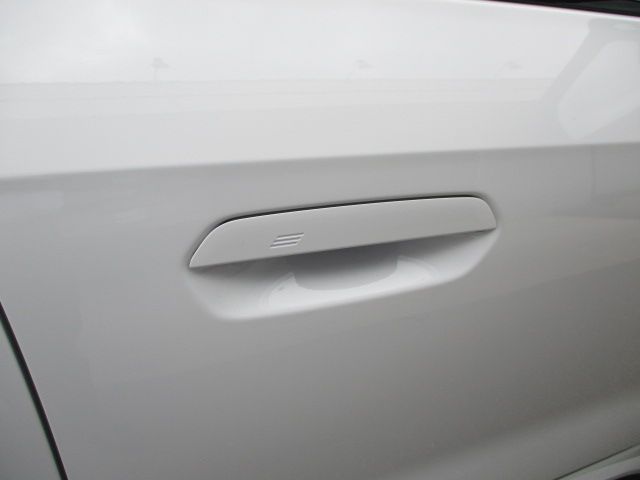 U11 iX1 xDrive30