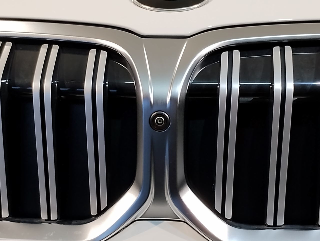 320d xDrive Berline RHD