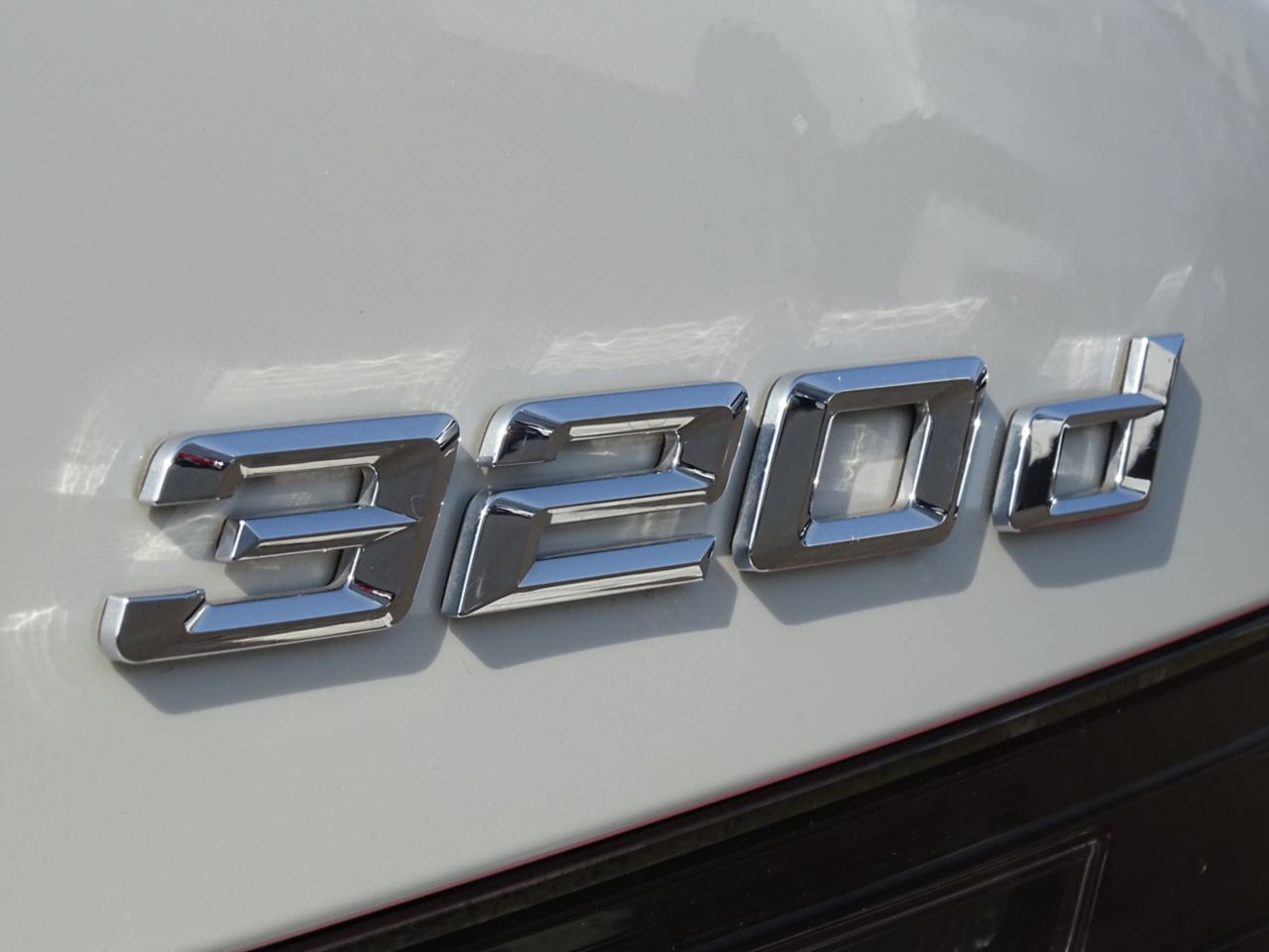 G20 320d xDrive RHD Saloon