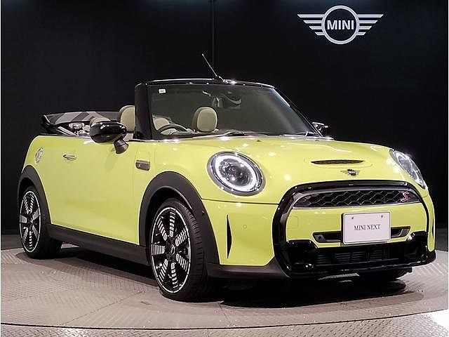MINI Cooper S Convertible RHD