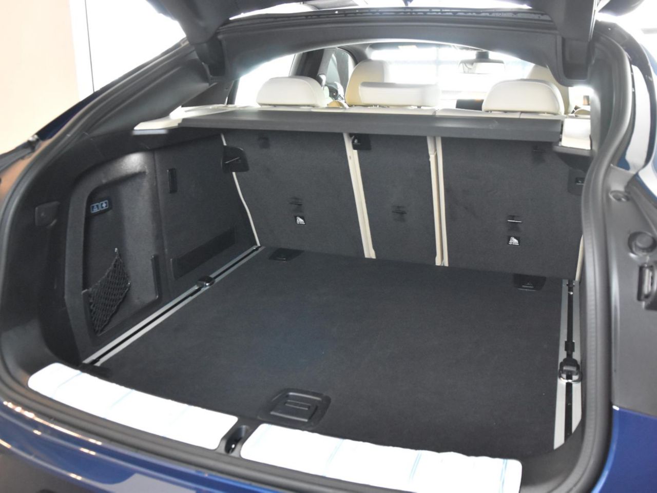X4 xDrive20d RHD