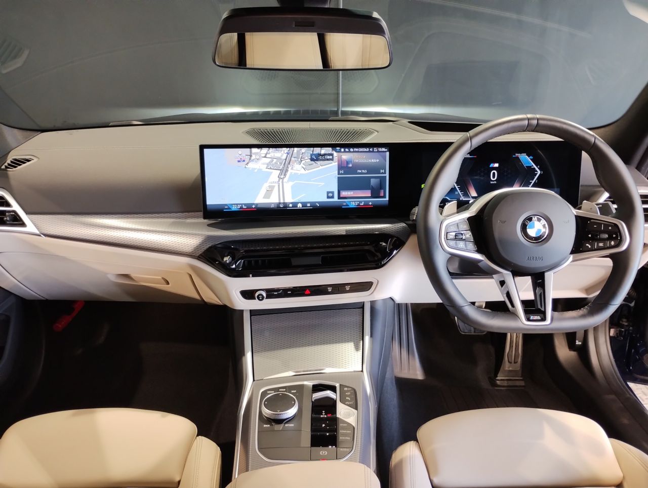 320d xDrive Berline RHD