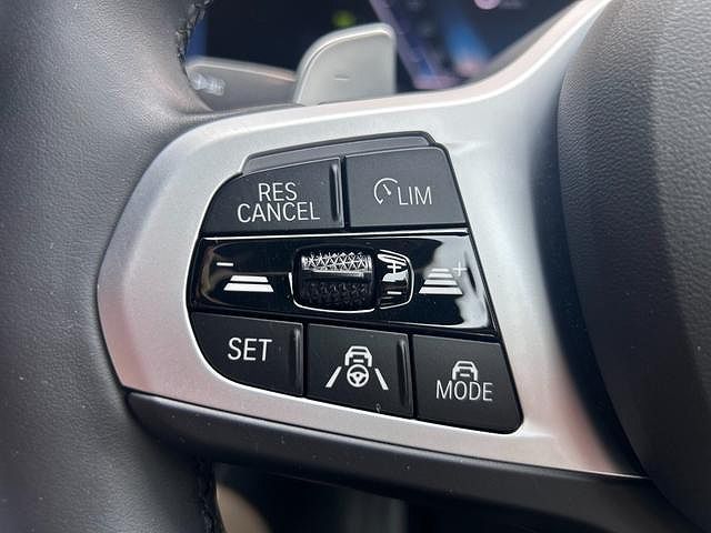320d xDrive Berline RHD