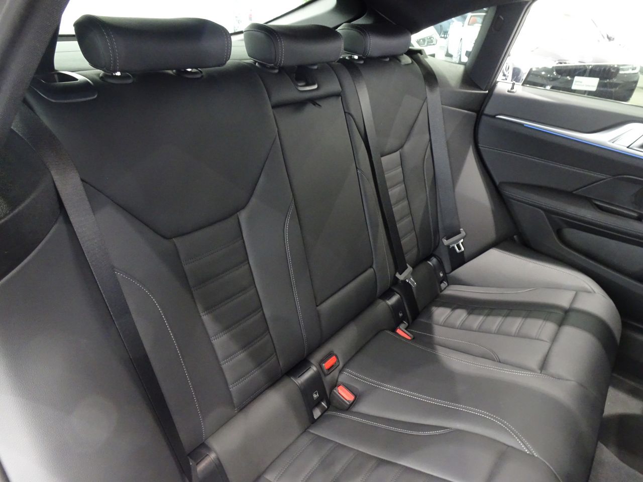 G26 i4 eDrive40 RHD